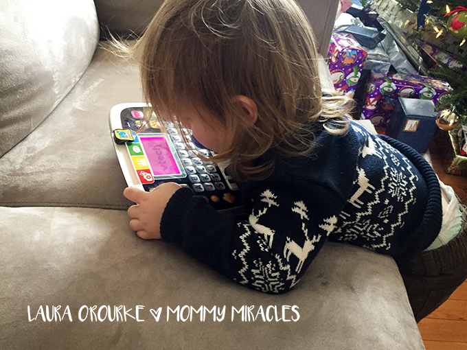 The Worst Christmas Present Ever: Giving Electronics for Christmas Gifts | Mommy-Miracles.com