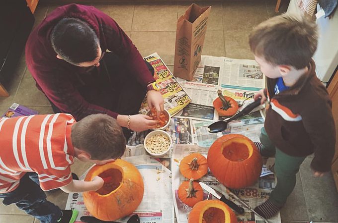 Carving Pumpkins | Mommy-Miracles.com